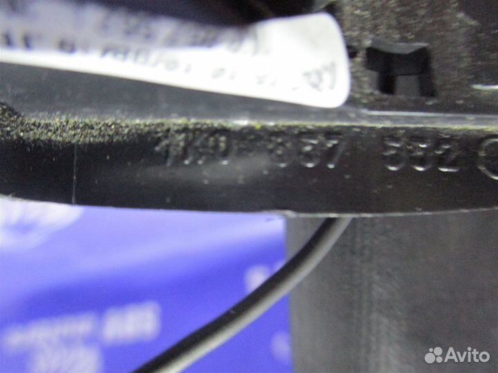 Козырек солнцезащитный передний правый Volkswagen