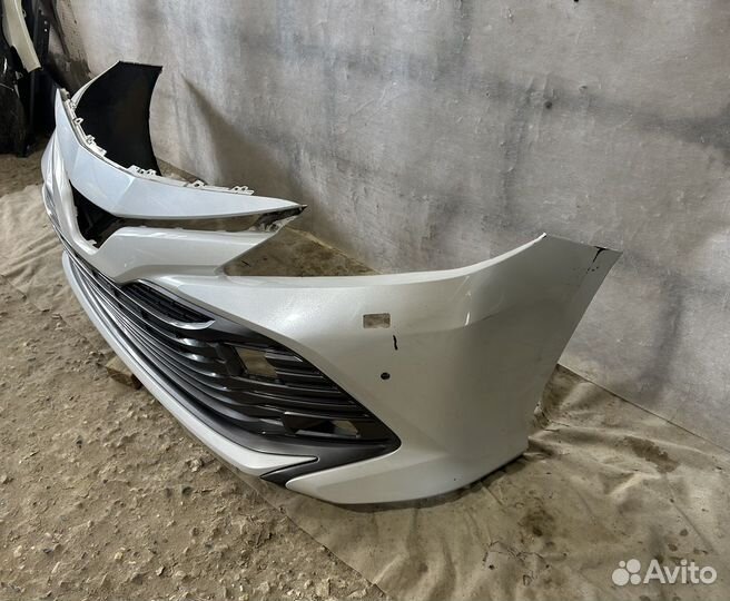 Бампер передний Toyota Camry XV70/Камри арт176