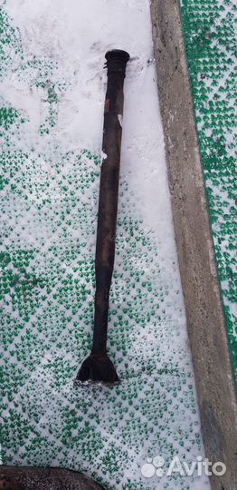 Карданный вал передний Mercedes W221