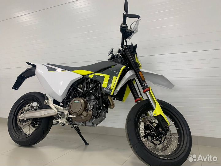 Husqvarna Supermoto 701