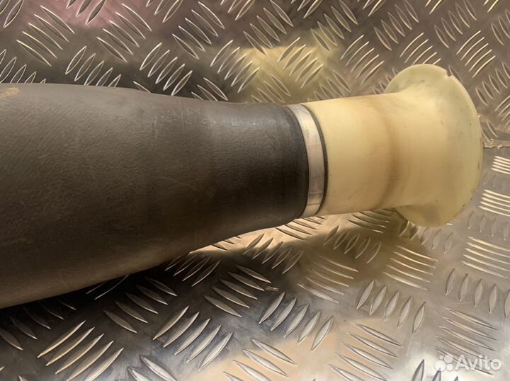 Пневмоподушка задняя для BMW 5 GT F07 37106781843