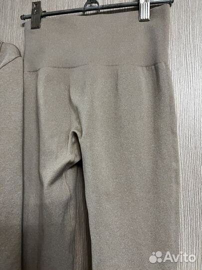 Спортивный костюм женский