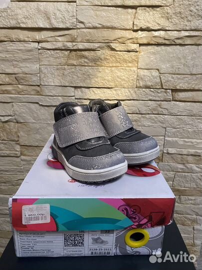 Ботинки демисезонные для девочки 22 размер