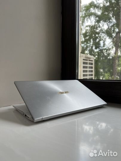 Ноутбук Asus Zenbook 14 UX433-FLC (дог.цена)