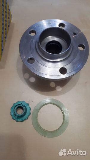 Ступица с подшипником SNR R157.32