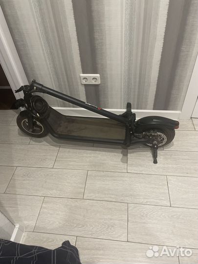 Самокат взрослый электрический бу