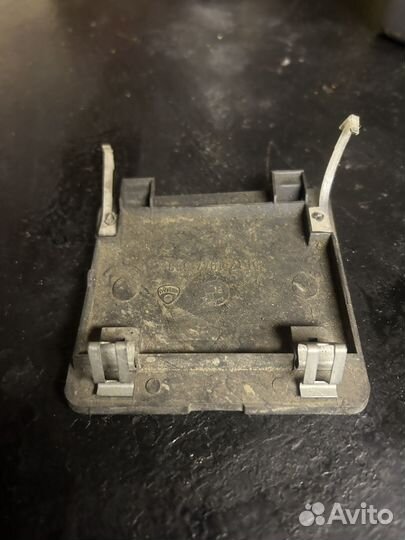 Заглушка буксировочного крюка bmw Е34