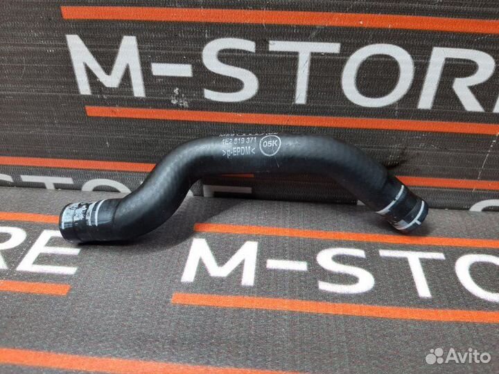 Патрубок отопителя Audi A8 4E/D3 BVJ 2008