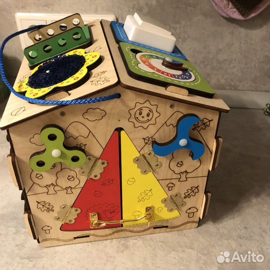 Бизиборд бизидом