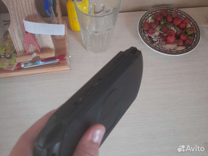 Sony PSP Slim в идеальном состоянии 22 игры