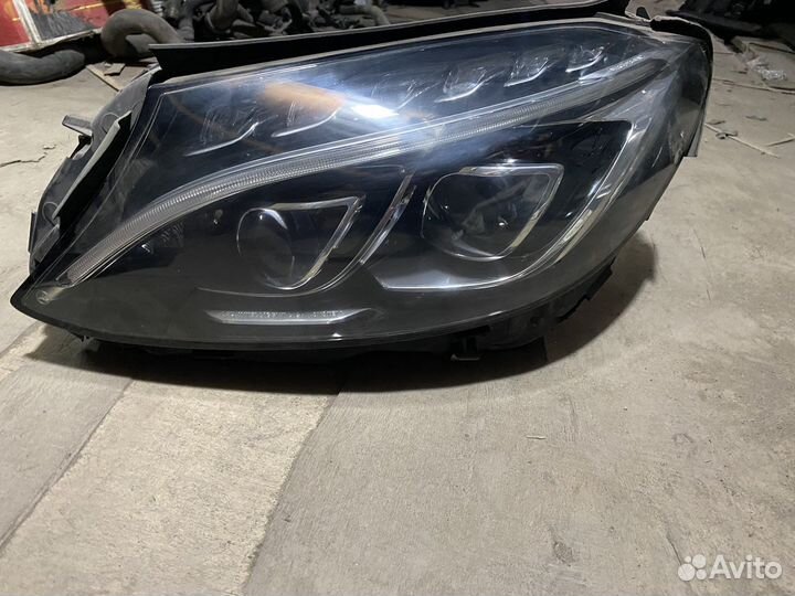 Mercedes C 205 class фара левая