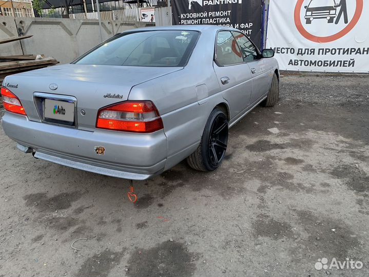 Nissan Laurel 2.0 AT, 2000, 250 000 км
