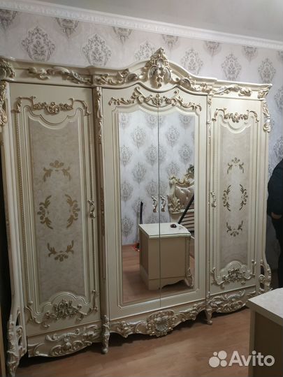 Сборщик мебели