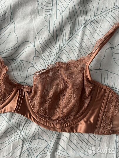 Бюстгальтер / лифчик женский