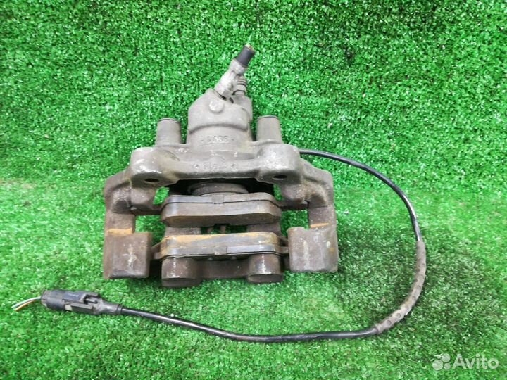 Суппорт тормозной задний левый Mercedes ML W164