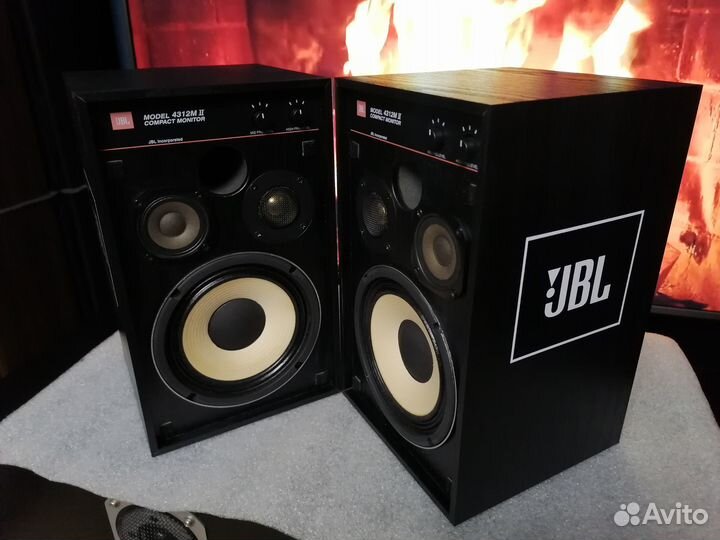 Акустика JBL-4312MII Compact Monitor(сост.новых)