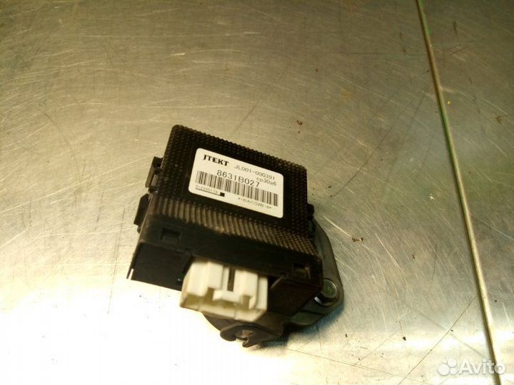 Блок Mitsubishi Outlander Xl CW4W 4B11 2009-2012