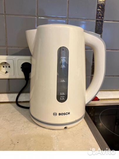 Электрический чайник новый Bosch