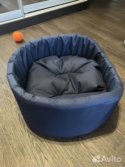 Лежанка для собак