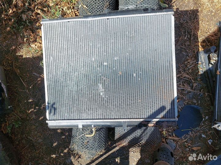 Радиатор mitsubishi