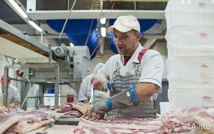 Работа разнорабочим на мясокомбинате(Вахта)