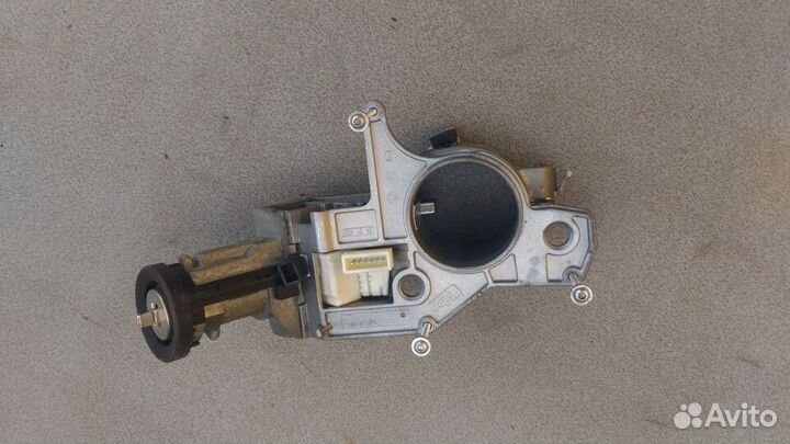 Замок зажигания Opel Astra H / Family 2004-2015