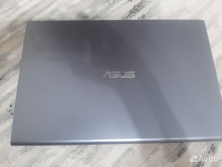 Ноутбук asus