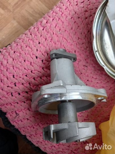 Помпа ваз 2106