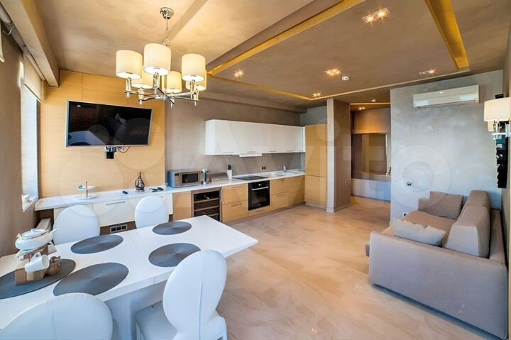 2-к. квартира, 86 м², 3/6 эт.