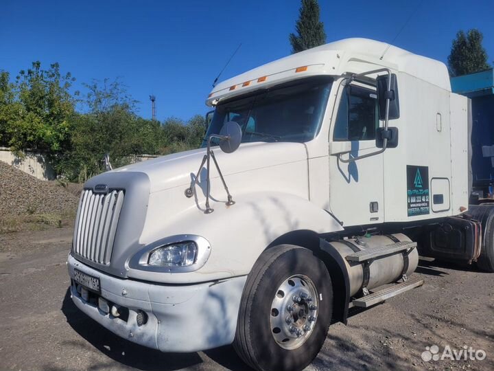 Freightliner CL120064ST с полуприцепом, 2003