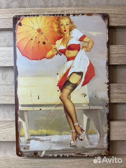 Декор на стену девушка Пин ап Pin up