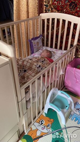 Кровать-трансформер с комодом б/у