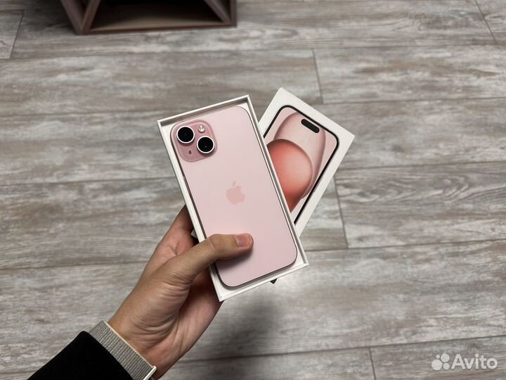 iPhone 15, 128 ГБ