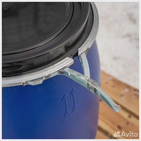 Бочка пластиковая с крышкой пэнд-100 литров