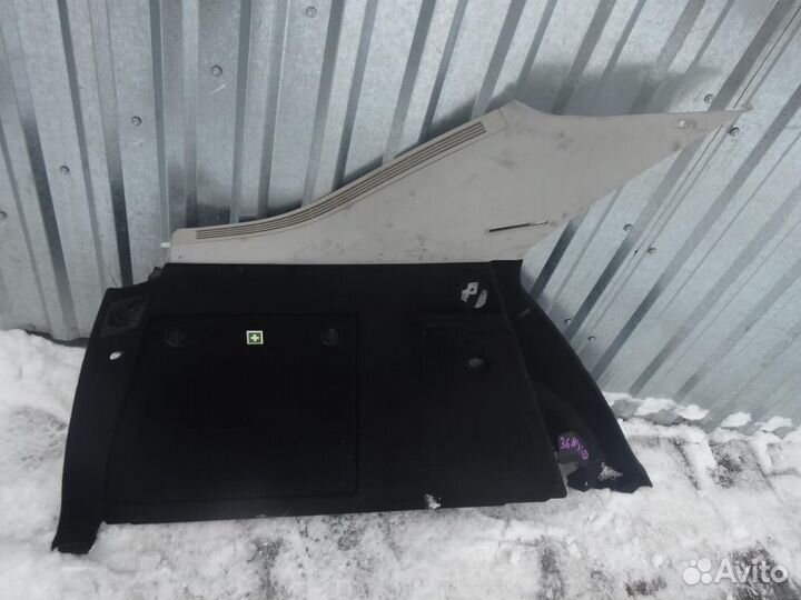 Обшивка багажника лев. Mercedes Benz/ M-class/ W16