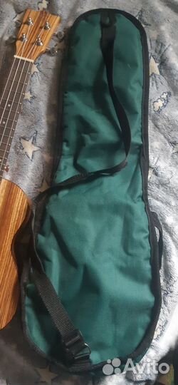 Укулеле тенор