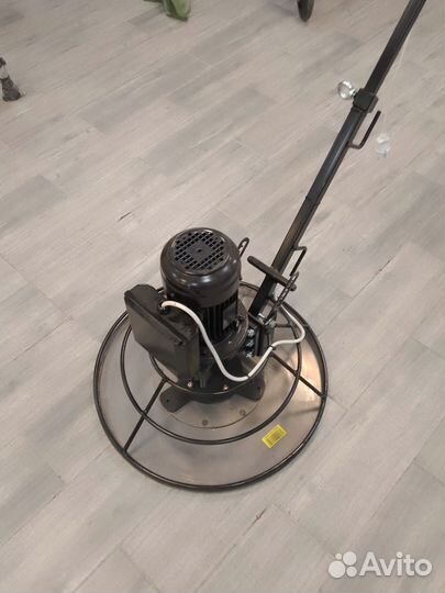 Затирочная машина Grand 600