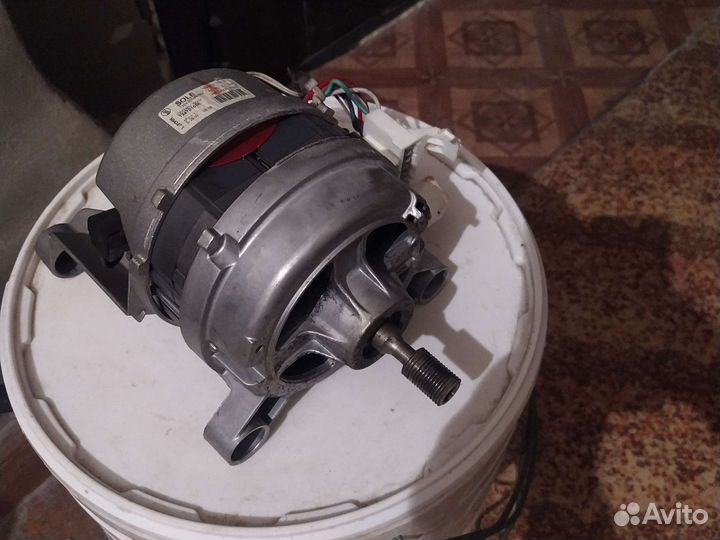 Двигататель стиральной машины