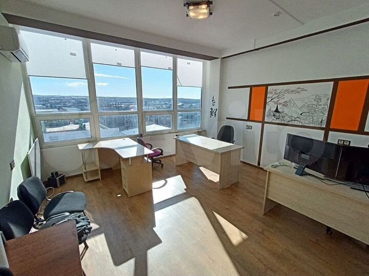 Новые Офис. Первая линия ул Хрусталева, 18 м²