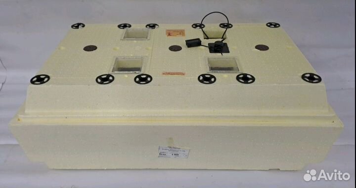 Инкубатор для яиц 