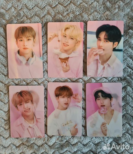 Карты Stray Kids Nacific pink lenticular (ленти)