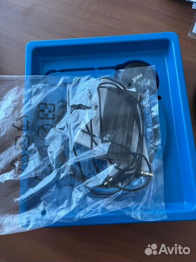 Проводные наушники AKG Y40