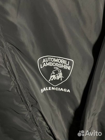 Ветровка balensiaga lamborghini шоурум