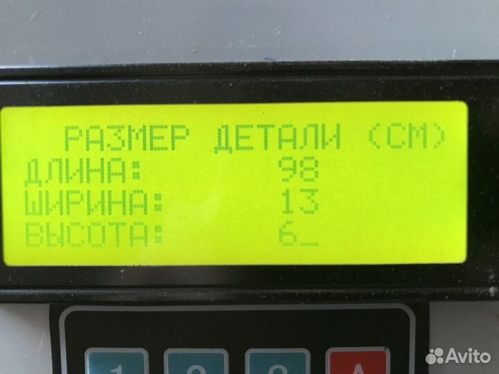 A9437514818 Решетка радиатора правая