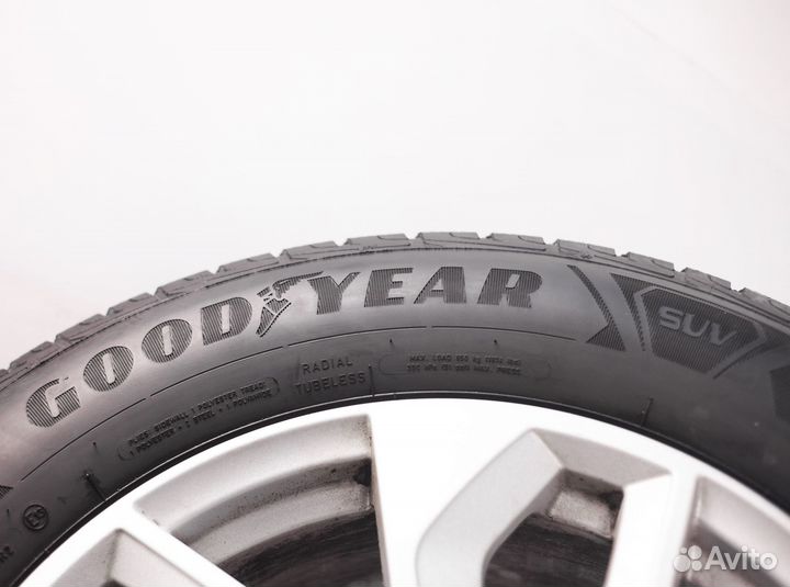 Goodyear UltraGrip Ice SUV Gen-1 225/65 R17 102T