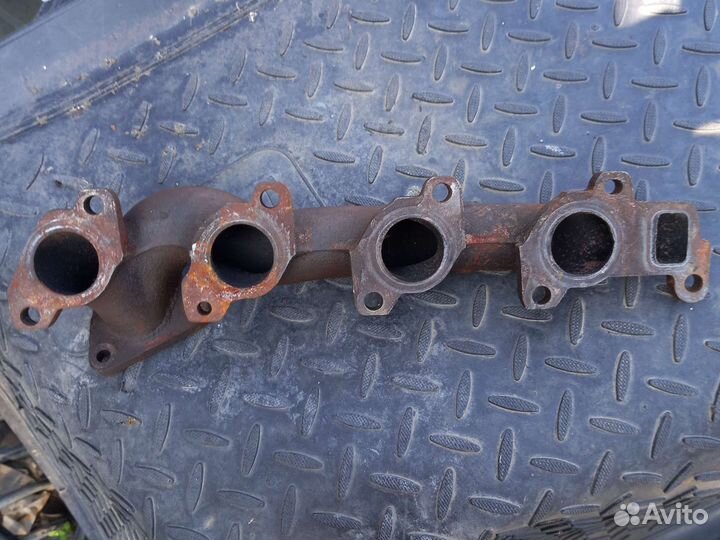 Коллектор выпускной mercedes benz 2.2 cdi