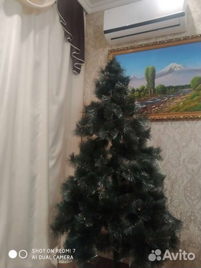 Елка искусственная