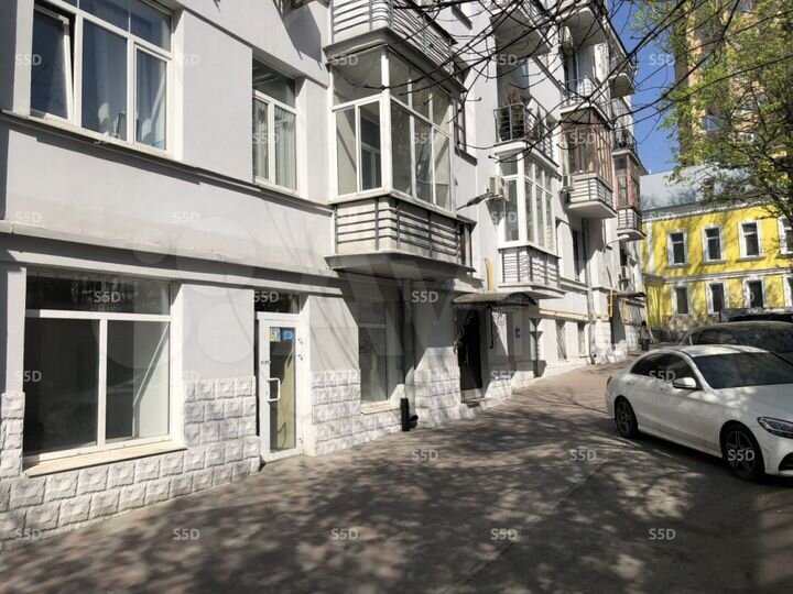 Сдам торговое помещение, 98 м²