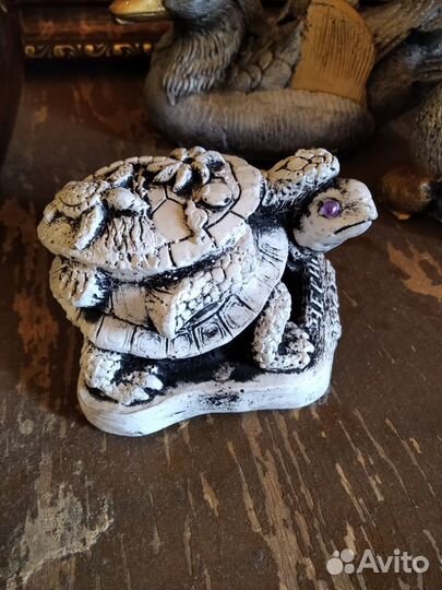 Сувенир три черепахи