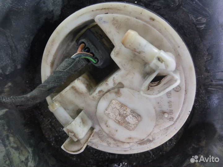 Мерседес С-Класс Насос топливный в бак